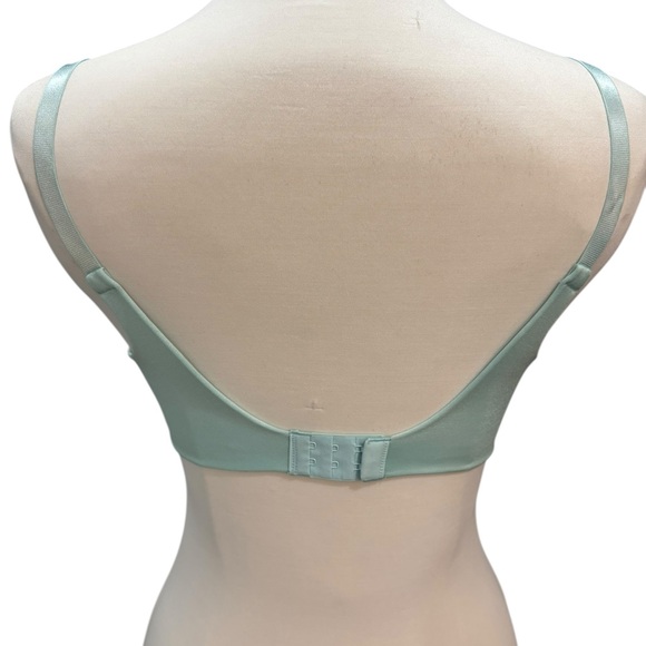 Vanity Fair Bra 36 B - Picture 2 of 2